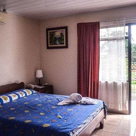 Hotel La Choza Inn La Fortuna Exteriér fotografie