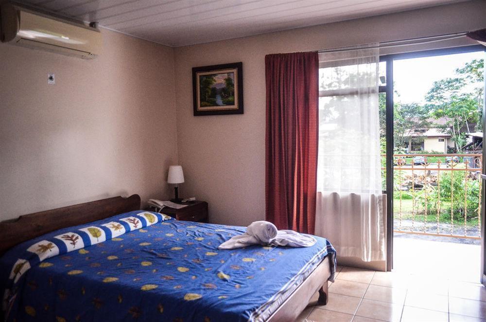 Hotel La Choza Inn La Fortuna Exteriér fotografie